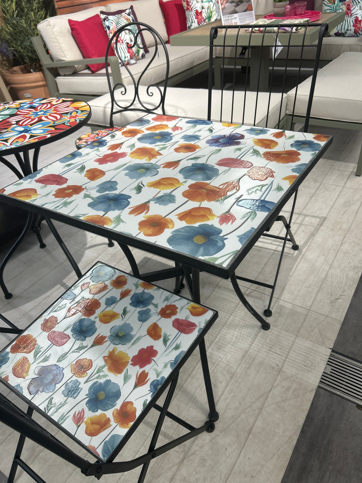 Poppies 60cm Mosaic Square Bistro Set