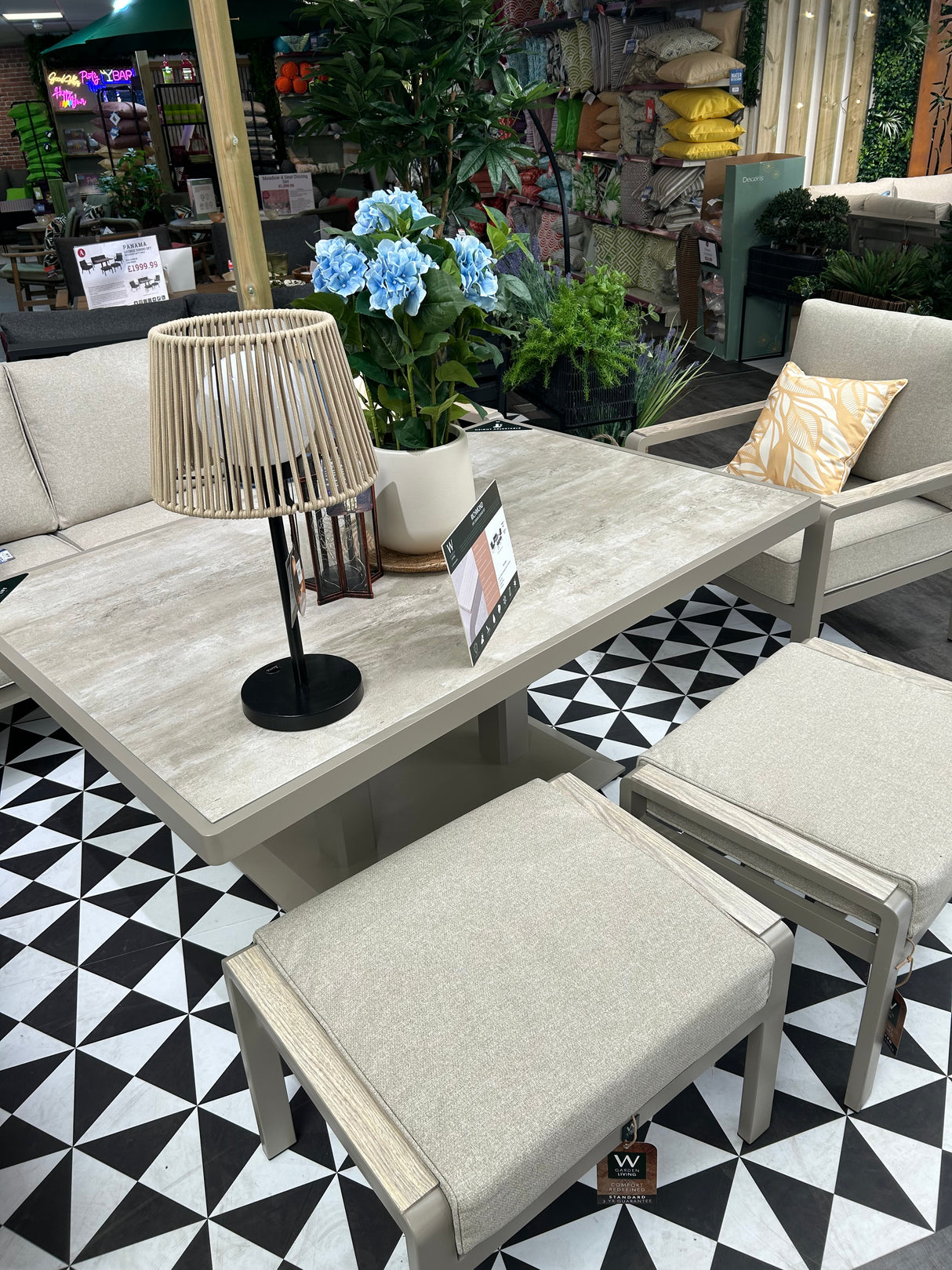 Richmond Lounge Dining Set (EL)