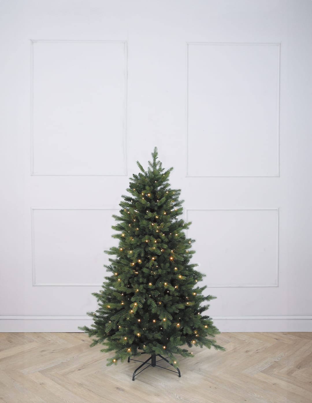 Chamonix Spruce Pre-lit 150cm