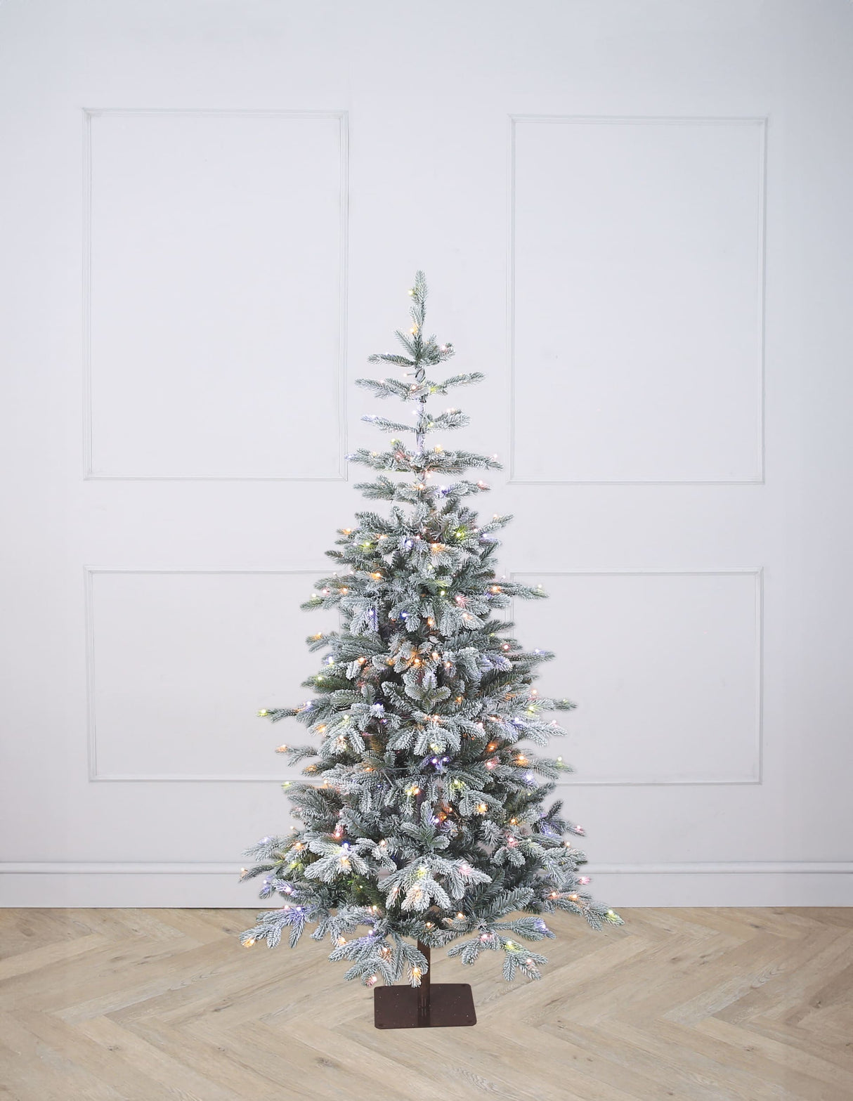 Elsa Frosted Snowy Fir Pre-Lit (Various sizes)