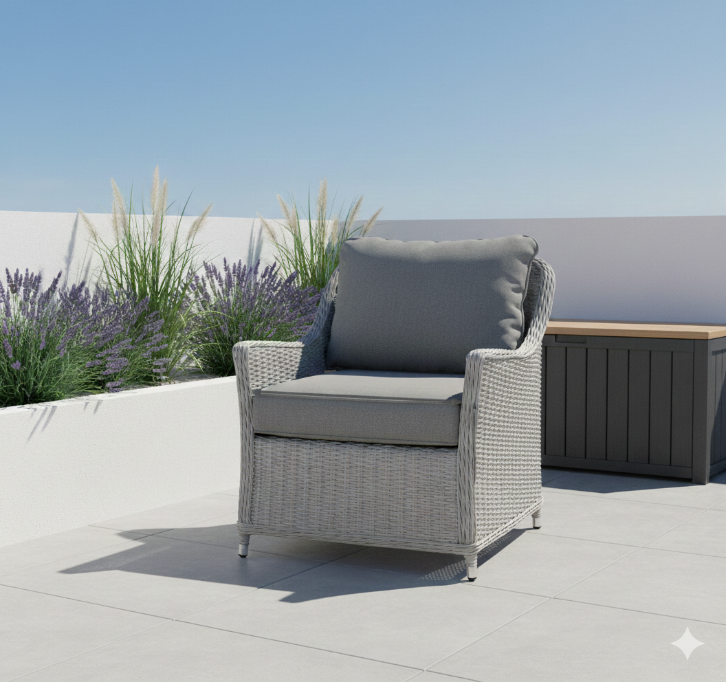 Antigua Lounge Chair