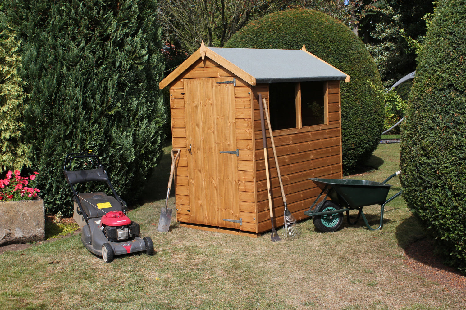Apex standard shed