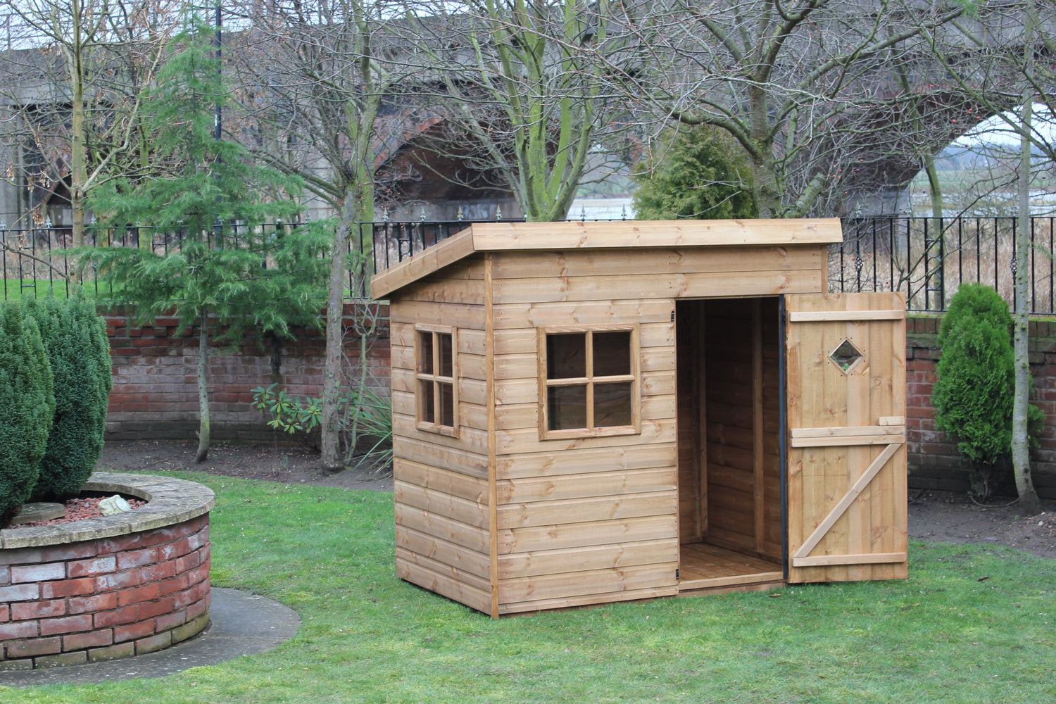 Mini pent house shed 4 x 6