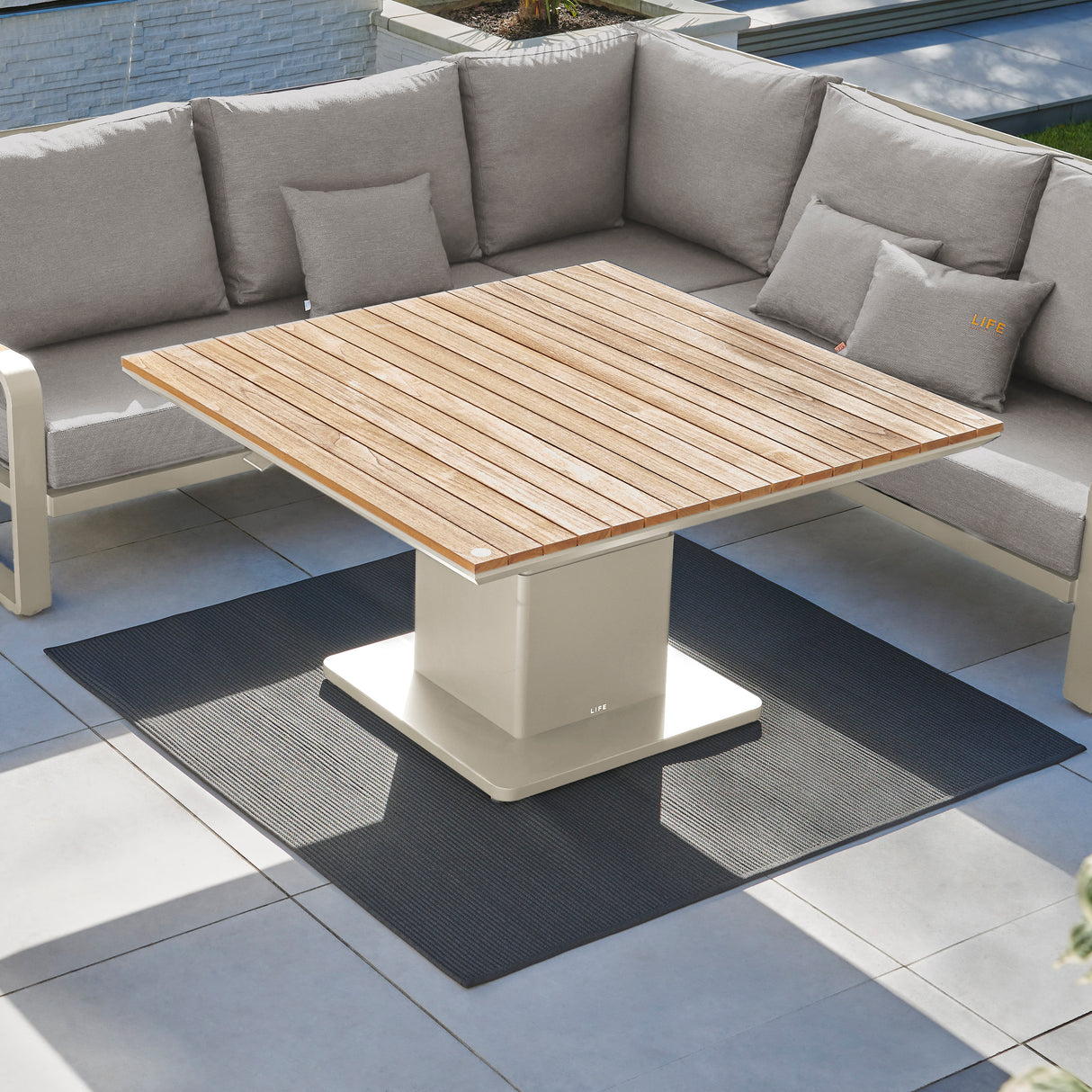 Montana Lounge Beige/FSC robust teak adjustable armchair - FR Soltex Beige