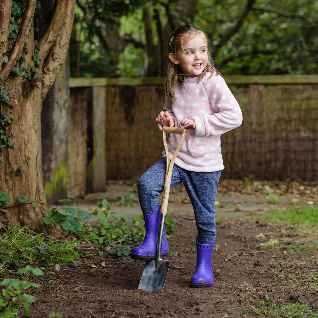 Kids Digging Spade