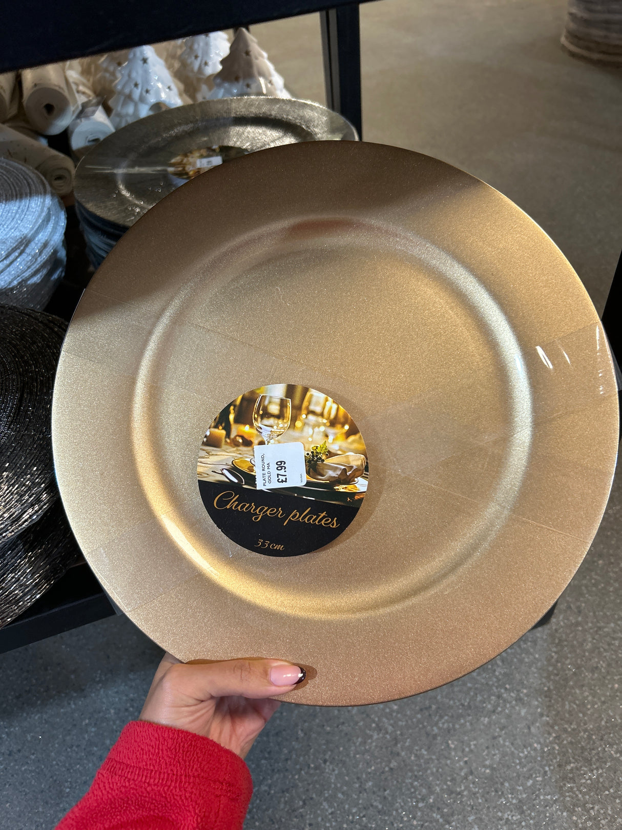 Round Gold Charger Plates set of 4