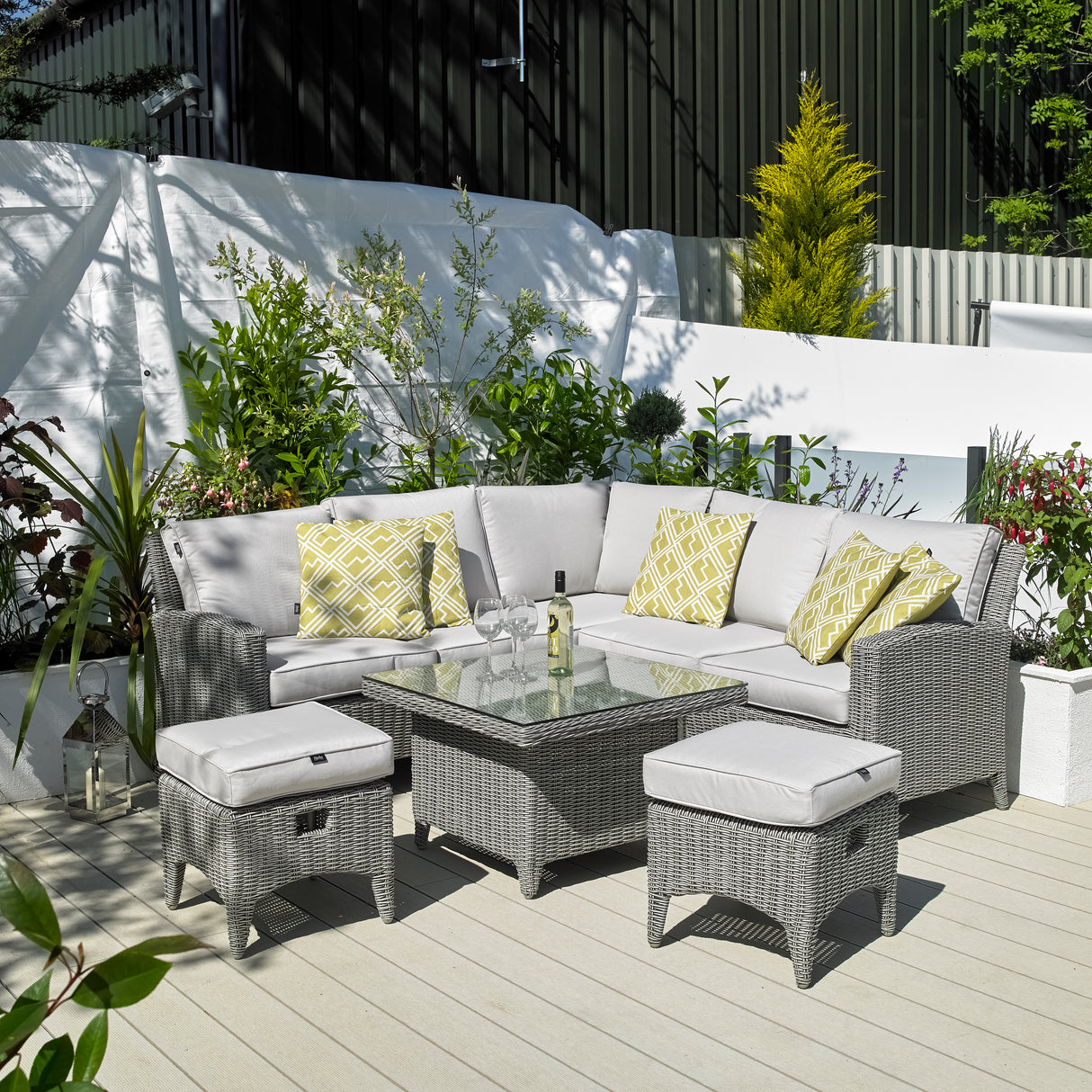 Valencia Compact Corner Dining Set