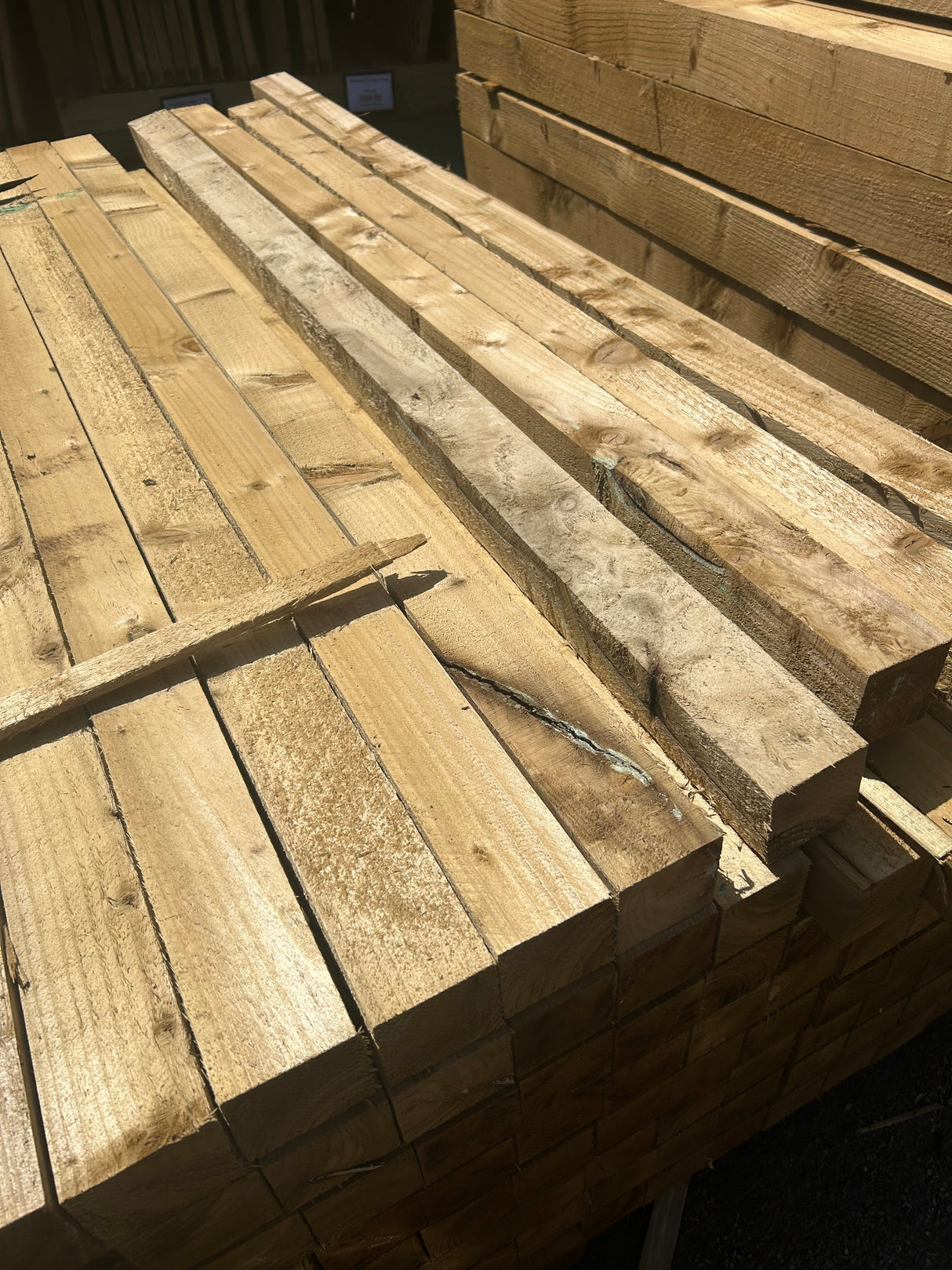 Post 1.8 m x 75 x 75 mm
