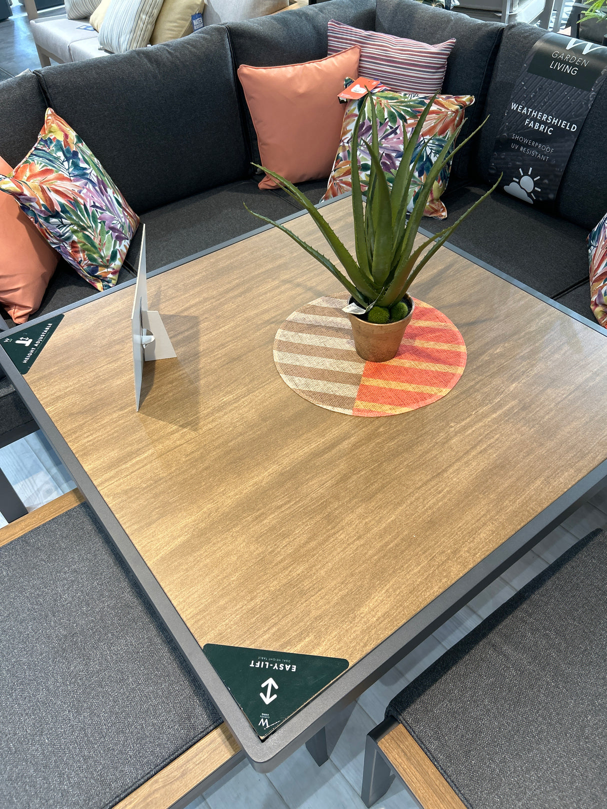 Panama Casual Corner Set