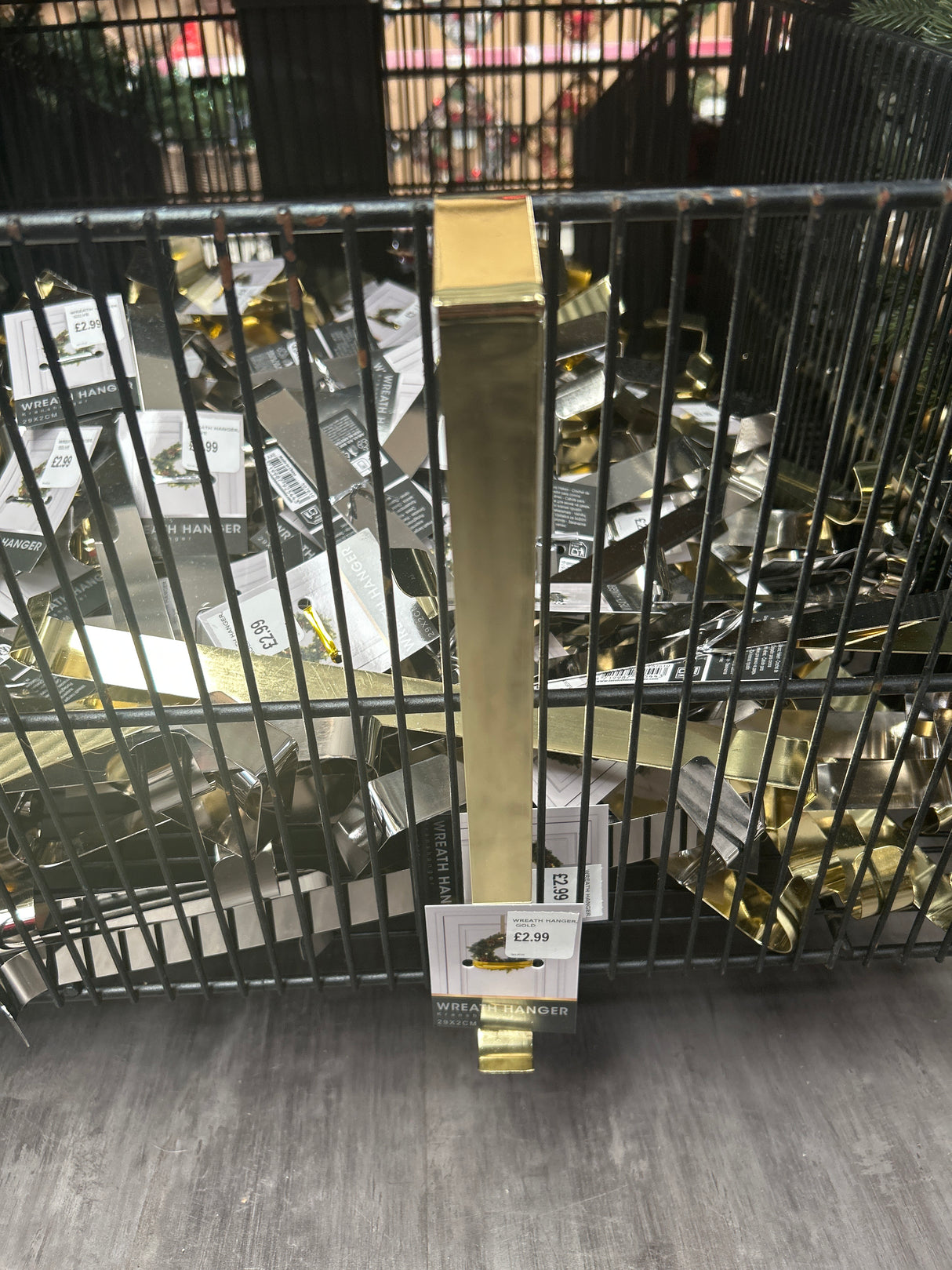 Wreath Hanger Gold