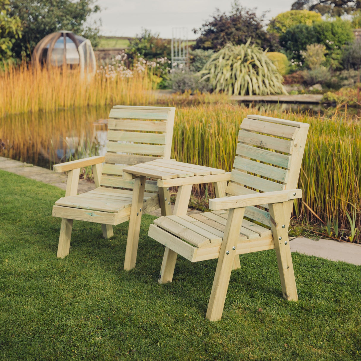 Clover Wooden Love Seat