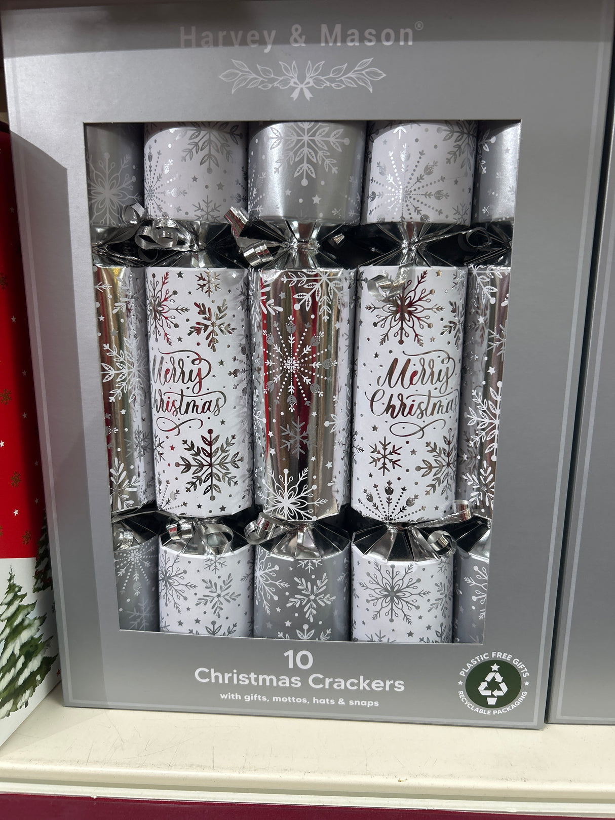 10 Silver Snowflake 14" Crackers