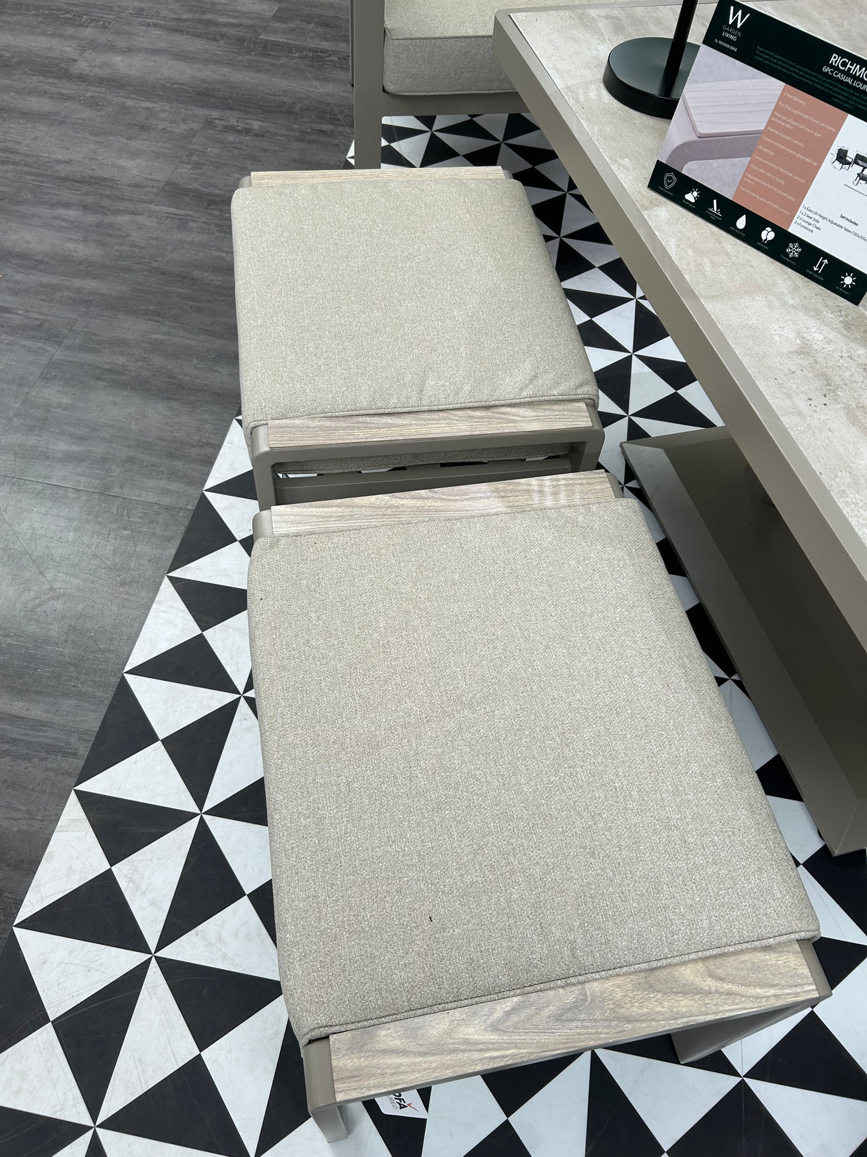 Richmond Lounge Dining Set (EL)
