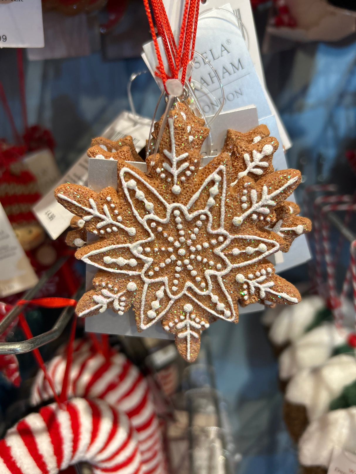 Resin Gingerbread Snowflake Dec 9cm