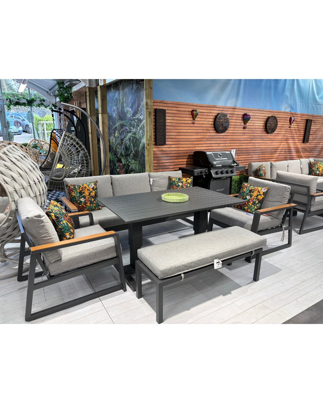 Milan Lounge Dining Set