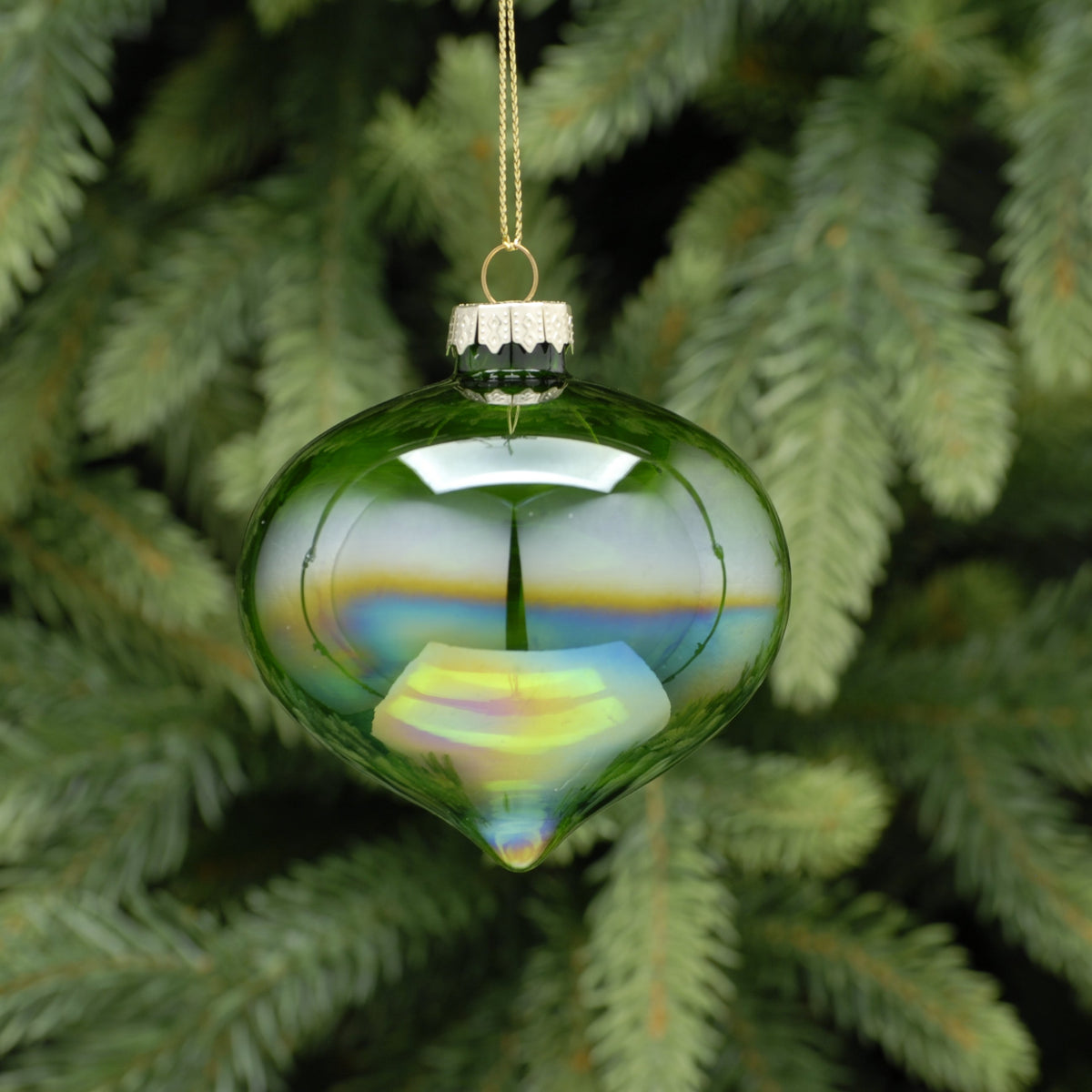 8cm green iridescent glass onion