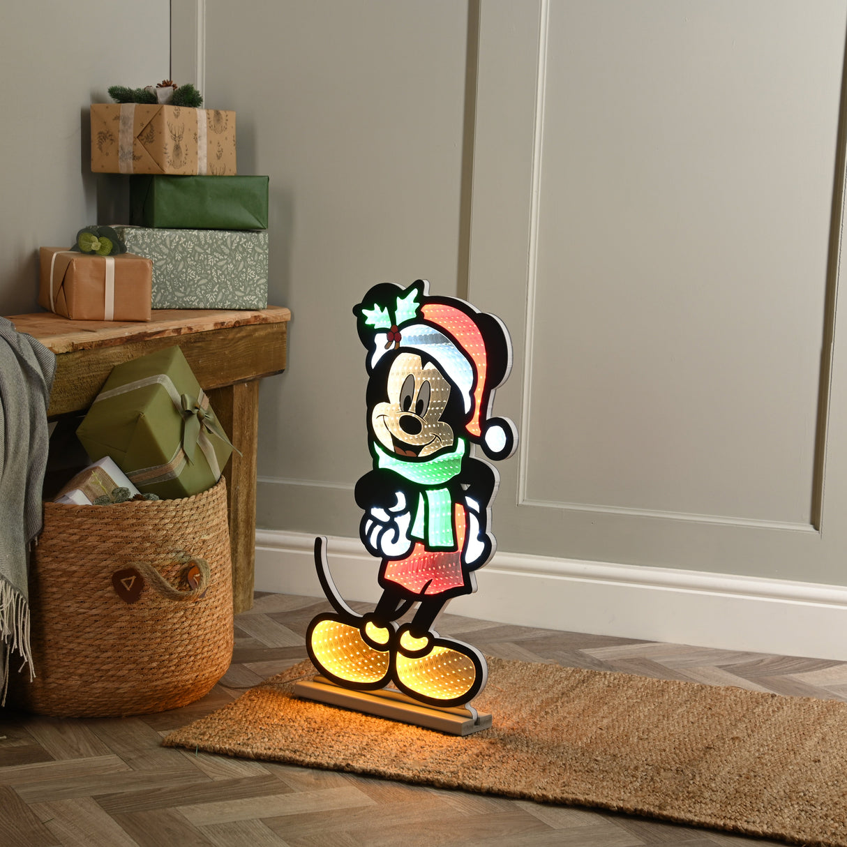 60cm infinity mickey with scarf