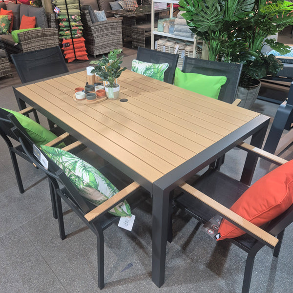 Venice Stacking Dining Set